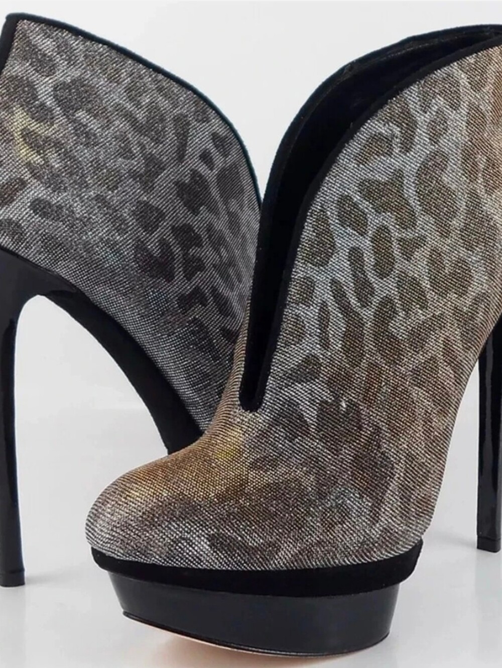 Brian Atwood Fortosa Silver Gold Leopard Glitter Pump Platform Bootie Size 8